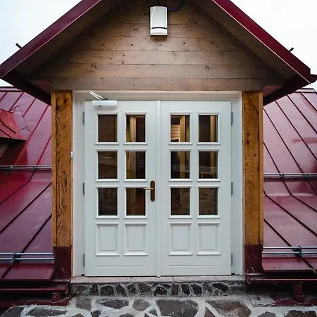 Cosmopolitan* Banská Štiavnica