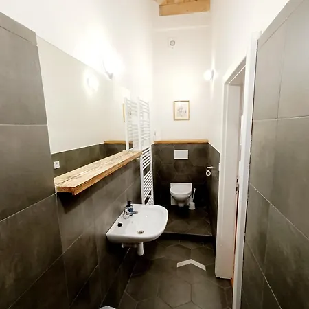 Hostel Cosmopolitan* *