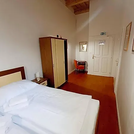 Cosmopolitan* Auberge de jeunesse