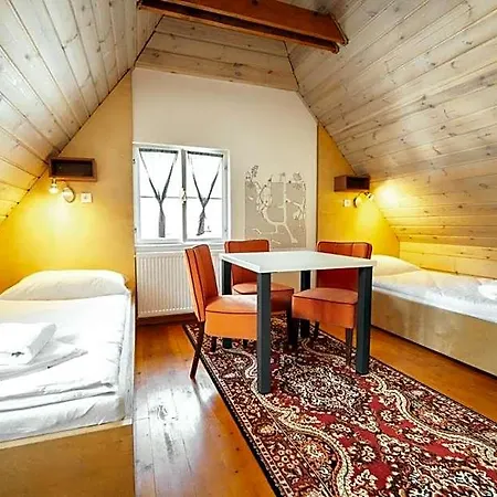 Auberge de jeunesse Cosmopolitan* Banská Štiavnica