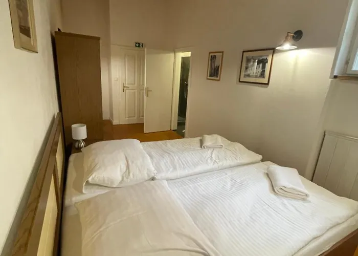 Cosmopolitan* Banská Štiavnica