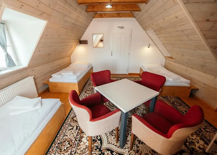 旅馆 Cosmopolitan* Banská Štiavnica