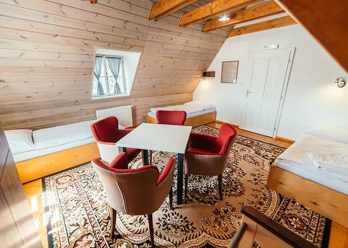 旅馆 Cosmopolitan* Banská Štiavnica