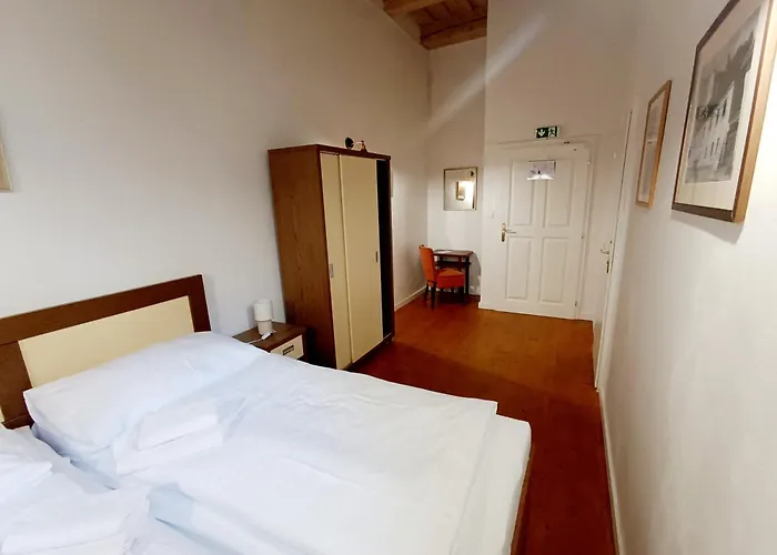 Albergue Cosmopolitan*